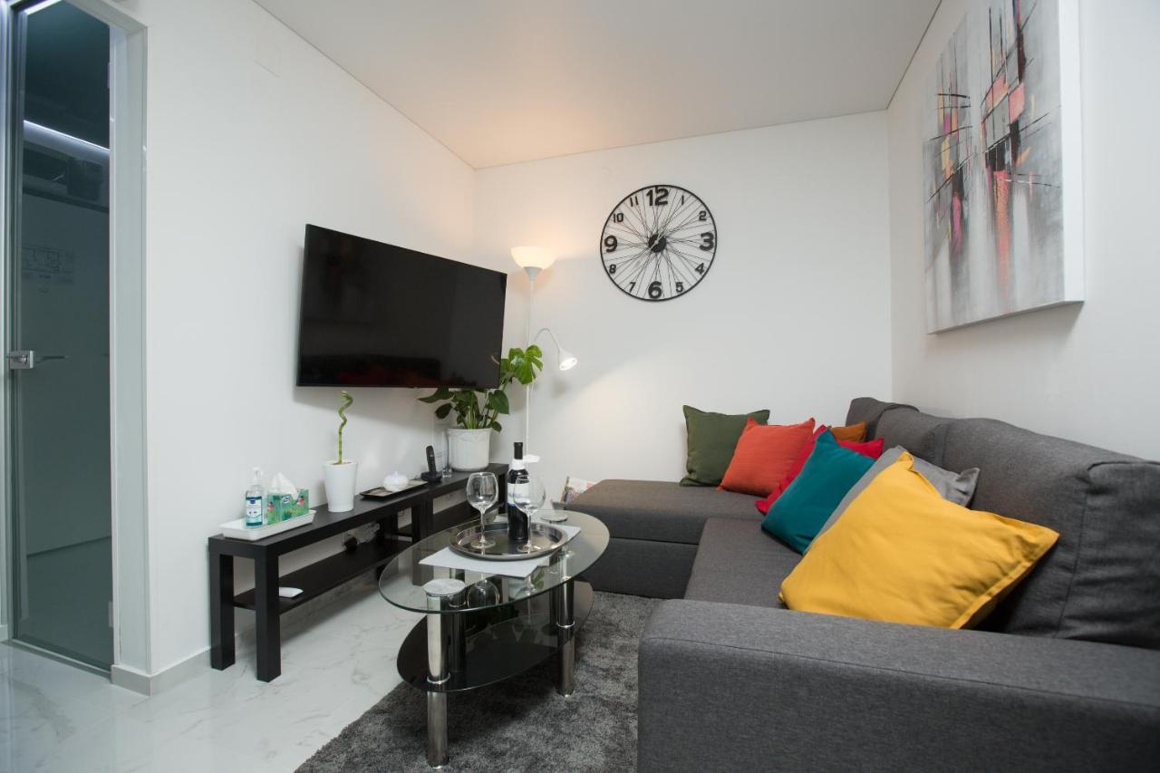 Modern & Luxury Apt Zagreb Airport W/ Free Wifi Lägenhet Velika Gorica Exteriör bild