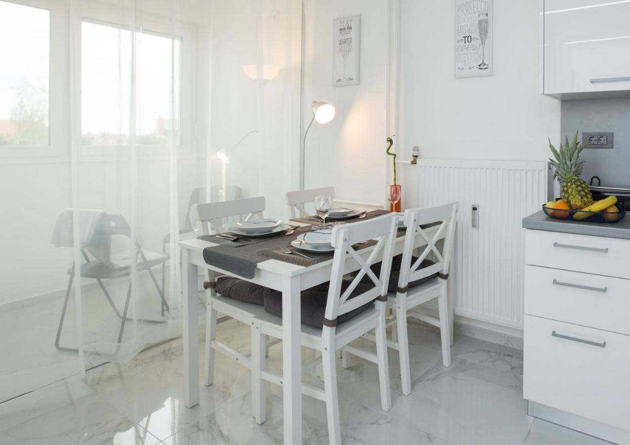 Modern & Luxury Apt Zagreb Airport W/ Free Wifi Lägenhet Velika Gorica Exteriör bild