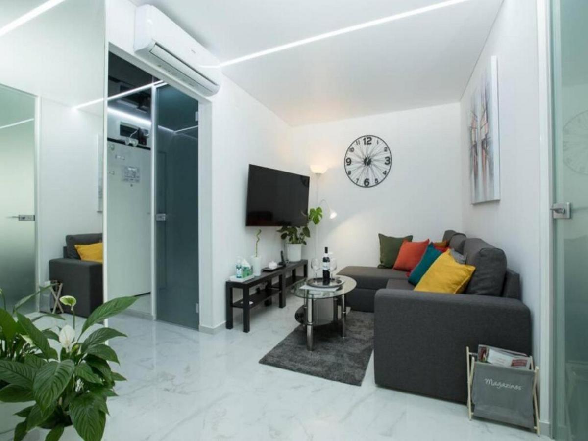 Modern & Luxury Apt Zagreb Airport W/ Free Wifi Lägenhet Velika Gorica Exteriör bild
